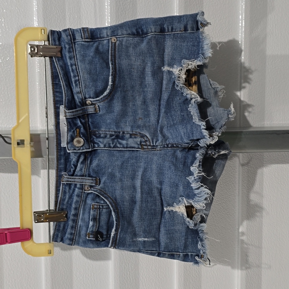 Kancan Denim Shorts Women's Small Blue Distressed - Picture 2 of 15